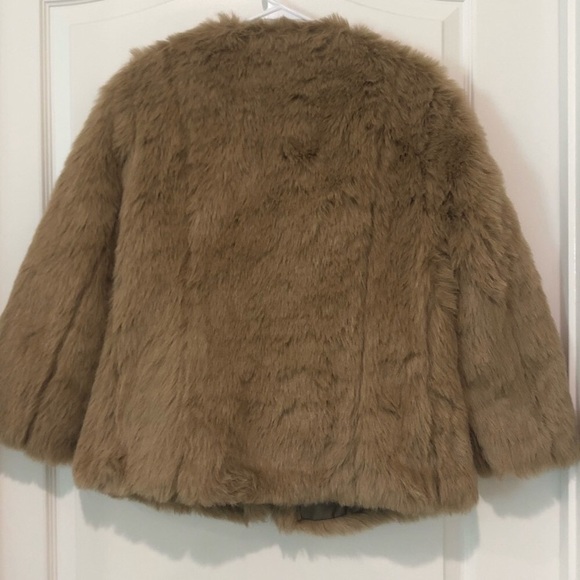 ZARA Fur Coat BLOGGER FAVORITE💫 - Picture 4 of 4